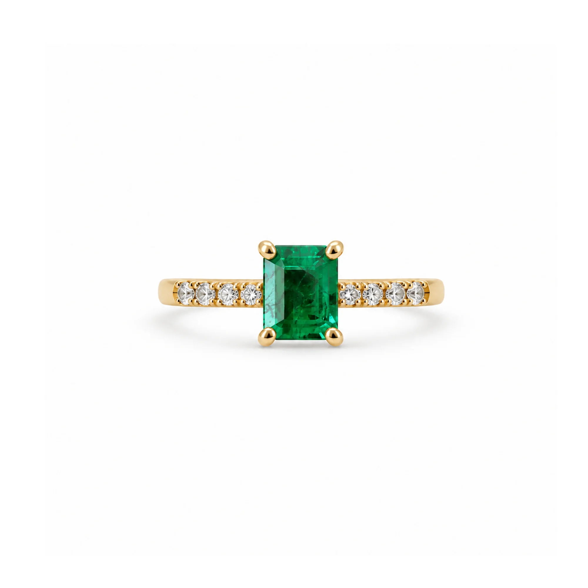 Anel Lume em ouro amarelo 18k com esmeralda retangular e diamantes em pavê